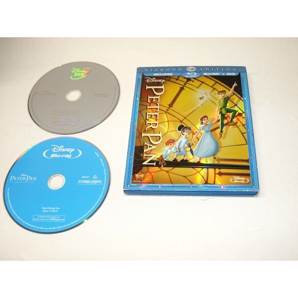Peter Pan Diamond Edition Blu-ray/DVD Combo Slipcover Multi Language Edition - Picture 2 of 3